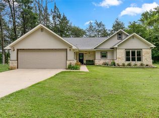 983 County Road 4240, Mt Pleasant, TX 75455