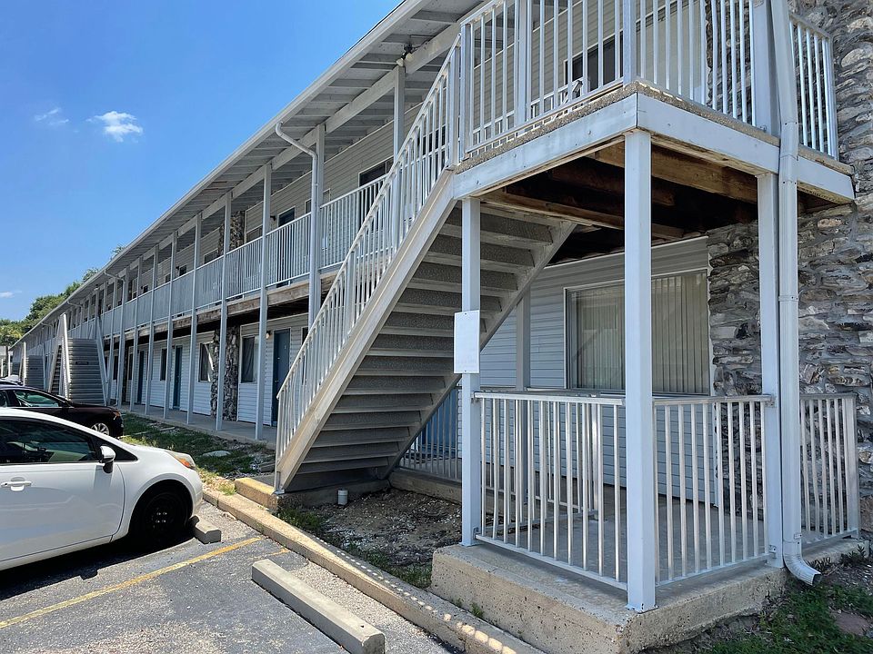 1st image of 201 College Blvd E #7-1