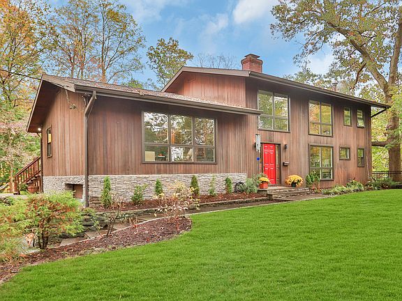 2nd image of 165 Millard Ave