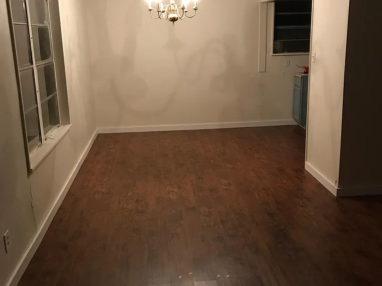 1238 Alfred St NE — Photo 9