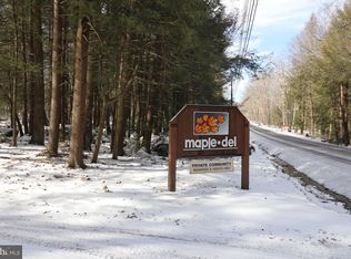 Maple Del Ln, Oakland, MD 21550