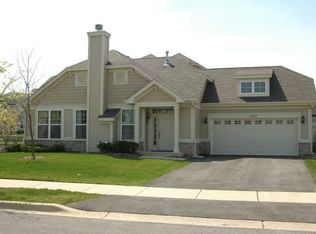 1847 Havenshire Rd, Aurora, IL 60502