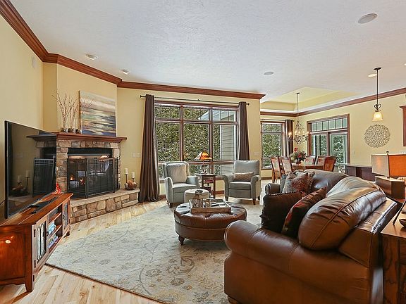 4th image of 7676 Saint Andrews Dr