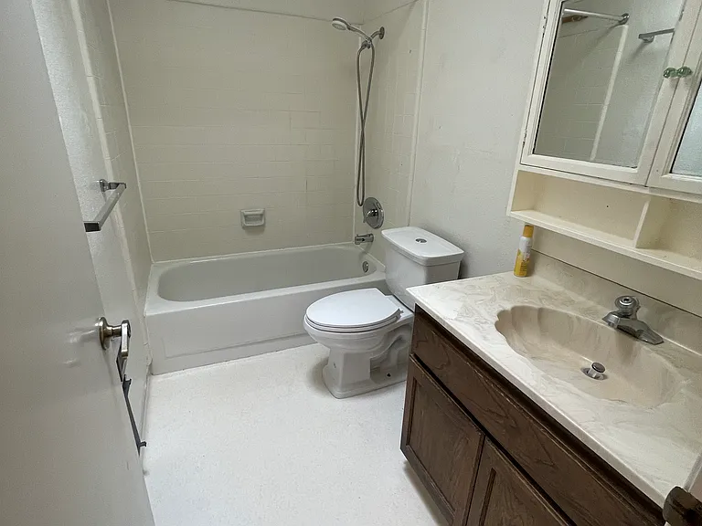 207 Vista Heights Rd — Photo 13
