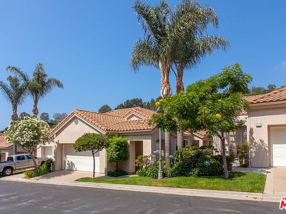 1st image of 656 Palisades Dr