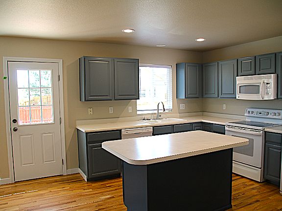 2nd image of 2651 Sunstone Dr