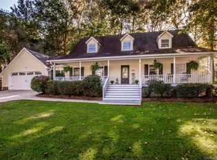 7852 Golf Course Dr S, Denver, NC 28037