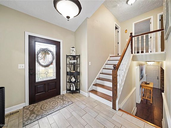 2nd image of 7640 White Pine Ct