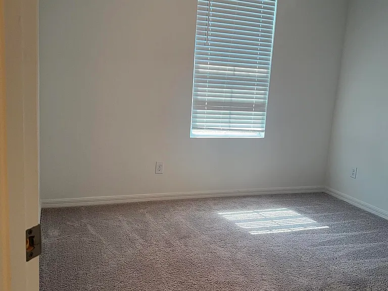 1488 Discovery St #1488 — Photo 17
