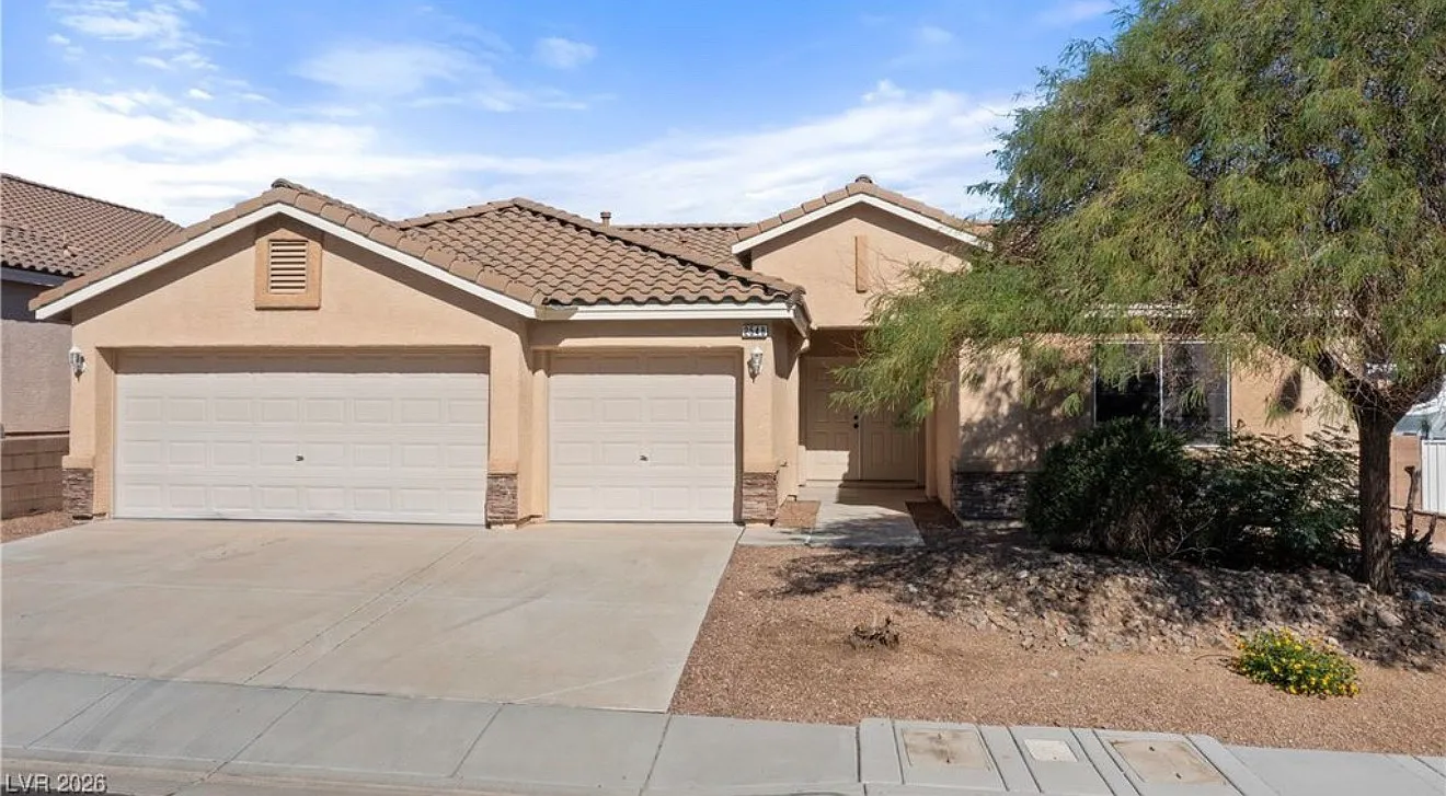 3 bed, 1950 sqft, $2,000 — Photo 4