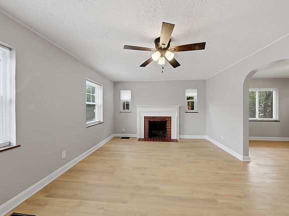 4th image of 5732 North Way