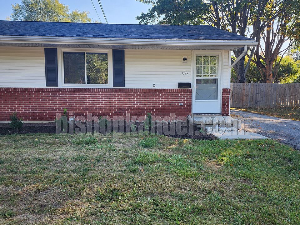 1st image of 1117 Linden Ave