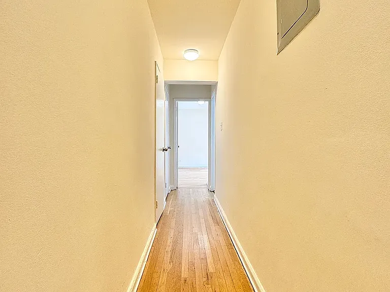 142-19 Barclay Ave #5J — Photo 9