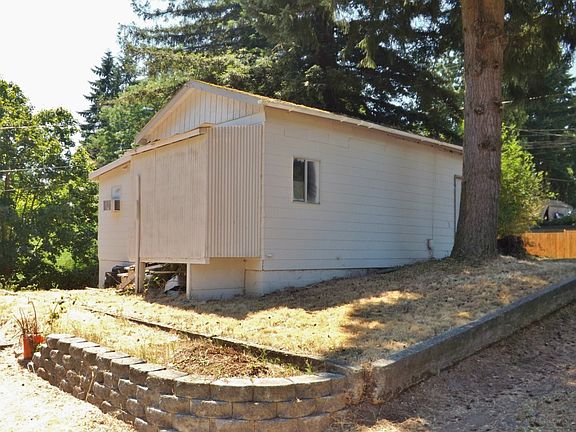 2nd image of 106 Dora Ave