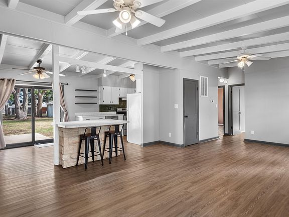 4th image of 3420 S 4th St