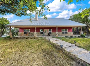 460 Overlook Rd, Valley Mills, TX 76689