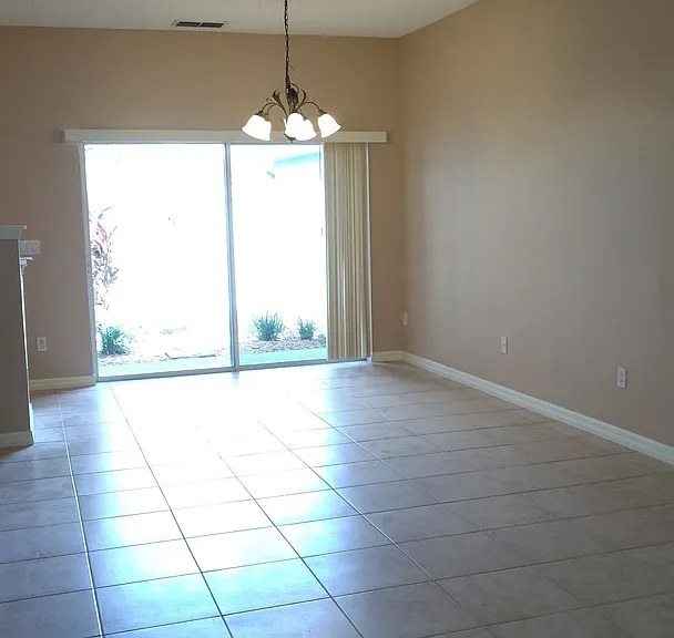 14651 Water Locust Dr — Photo 4
