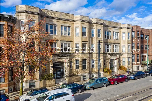 891 Huntington Ave #4 Photo 1