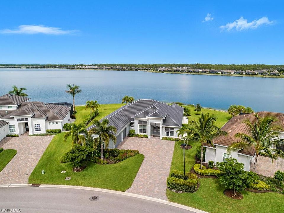 1st image of 15074 Blue Bay CIR