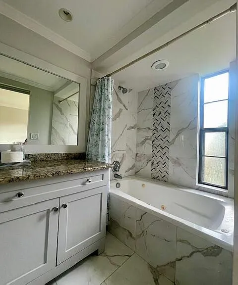 9370 SW 8th St #308 — Photo 12