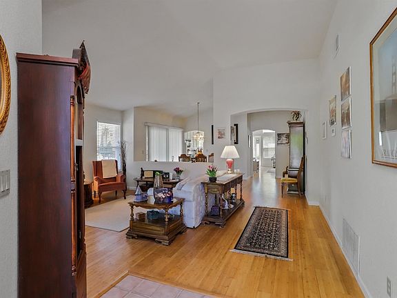 3rd image of 2612 Big Sur St