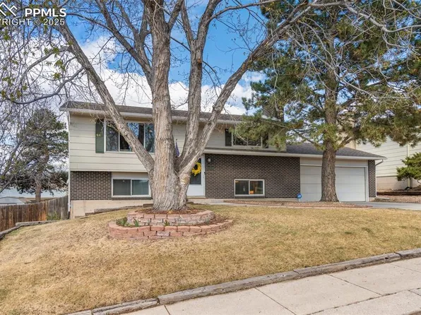 2880 El Capitan Dr, Colorado Springs, CO 80918