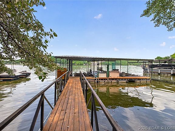 2nd image of 39 Bella Vista Ln