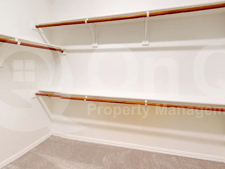 3285 Dover Dr — Photo 25