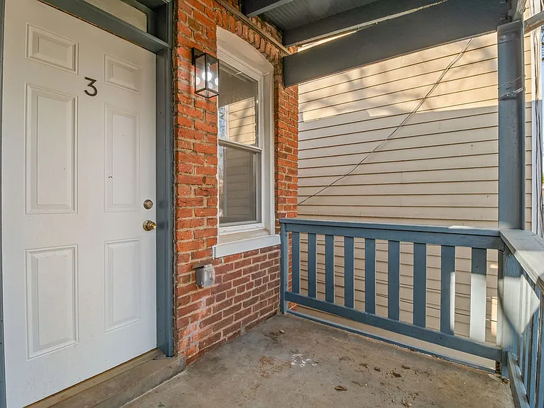 1428 A St SE #3 — Photo 19