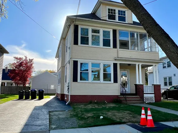 104 Jastram St, Providence, RI 02908