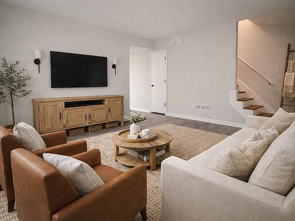 2nd image of 455 Three Springs Rd APT 6