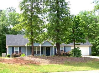 8 Aspen Ct, Lagrange, GA 30240