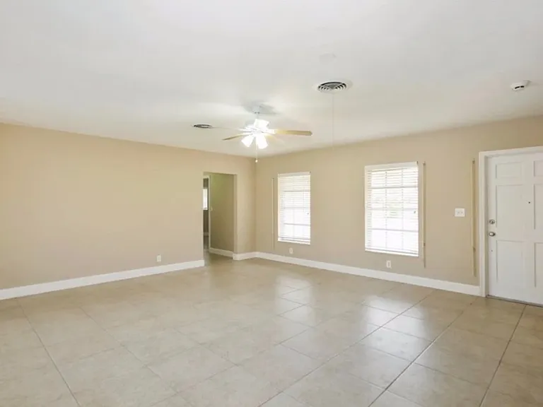 805 Mattox Ct #1 — Photo 1