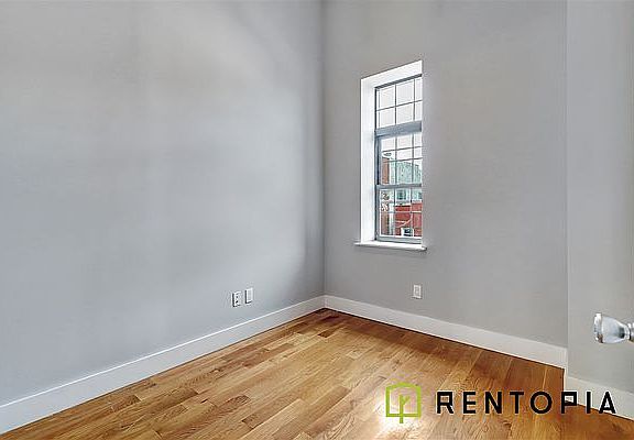 2nd image of 240 Boerum St #6