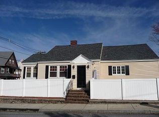 7 King St, Methuen, MA 01844