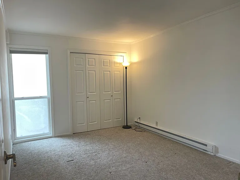 832 100th Ave NE #104 — Photo 8