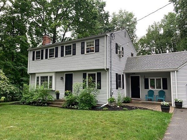 1st image of 198 Picnic St
