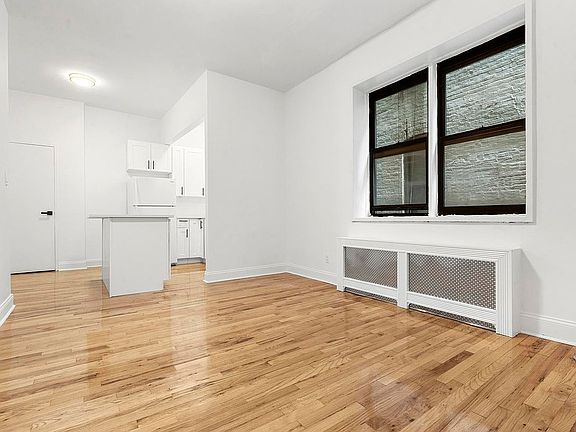 4th image of 157 W 123rd St APT 3C