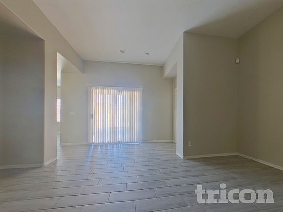 3rd image of 22160 W Shadow Dr