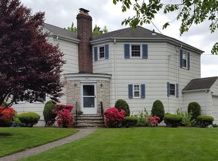 12 Reeve Cir, Millburn, NJ 07041