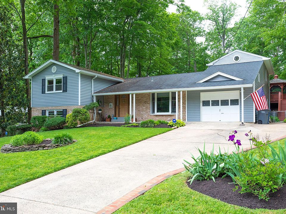 1st image of 4836 Dodson Dr