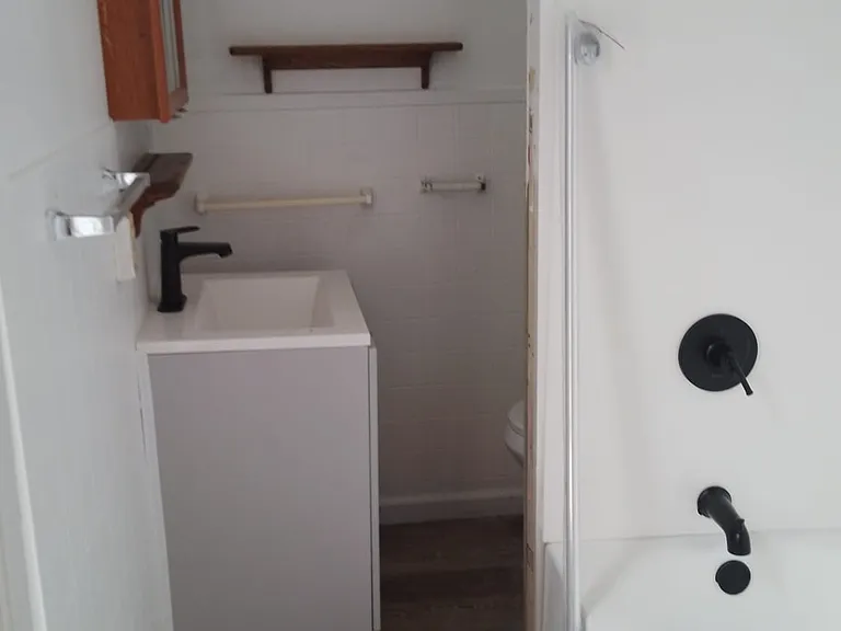 53 Saratoga Ave #3 — Photo 3