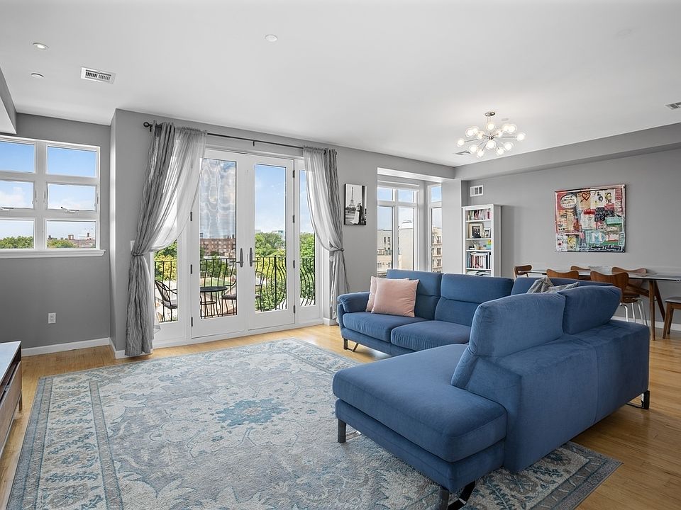 1st image of 1775 E 17th St APT 6
