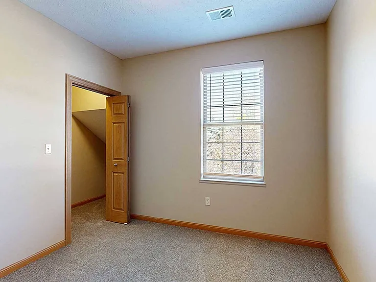 Stone Creek Villas — Photo 171