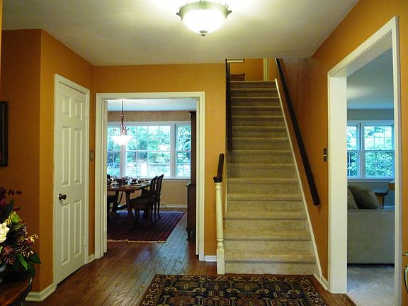 Spacious foyer - hardwoods on both floors