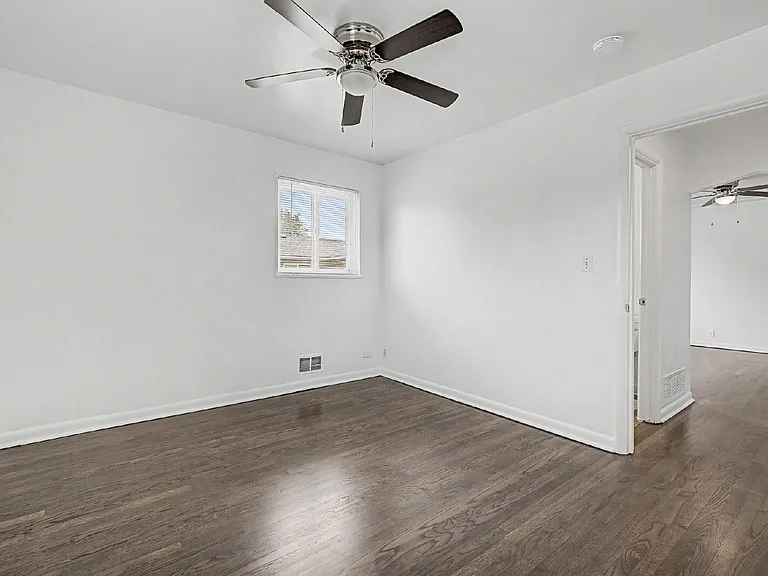 1764 Chester St — Photo 21