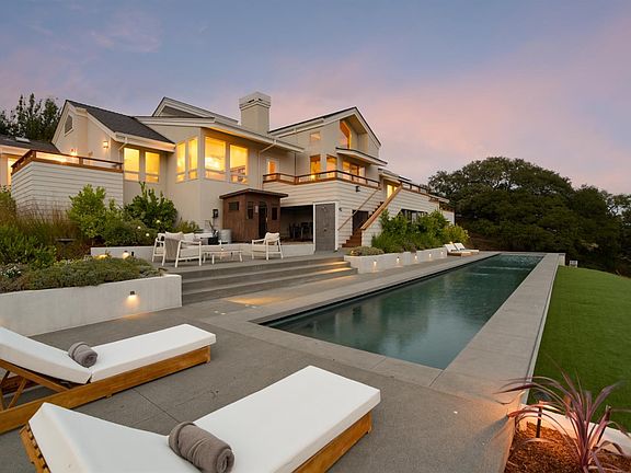 2nd image of 37 Nunes Drive