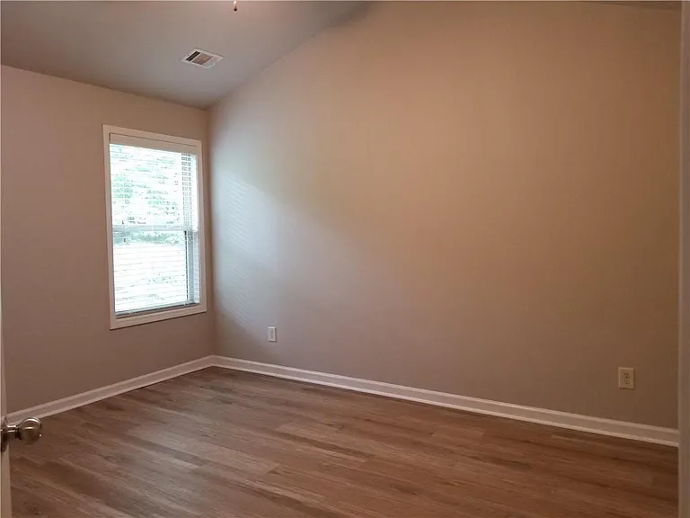 5930 Vista Brook Dr — Photo 16