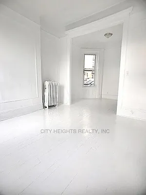 Rented by City Heights Realty | media 11