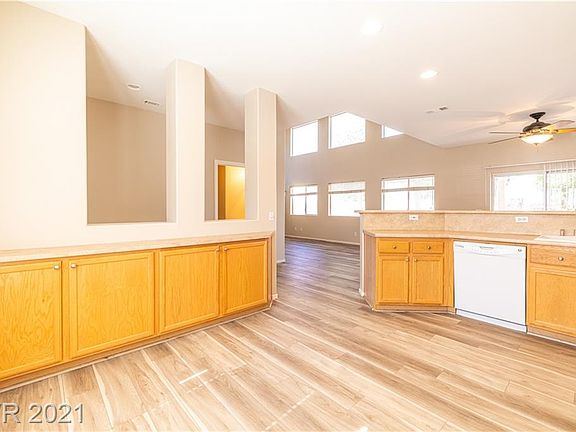 3rd image of 5936 Beeline Ct